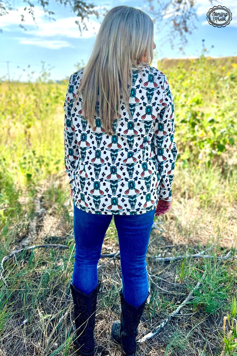 Eastern tribal pullover