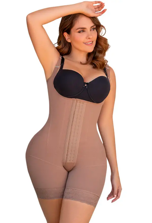 Jackie London hourglass shaper